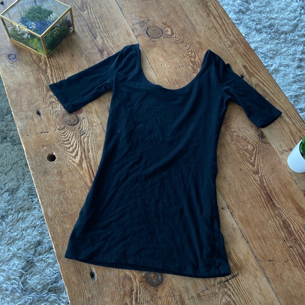 Double scoop black top